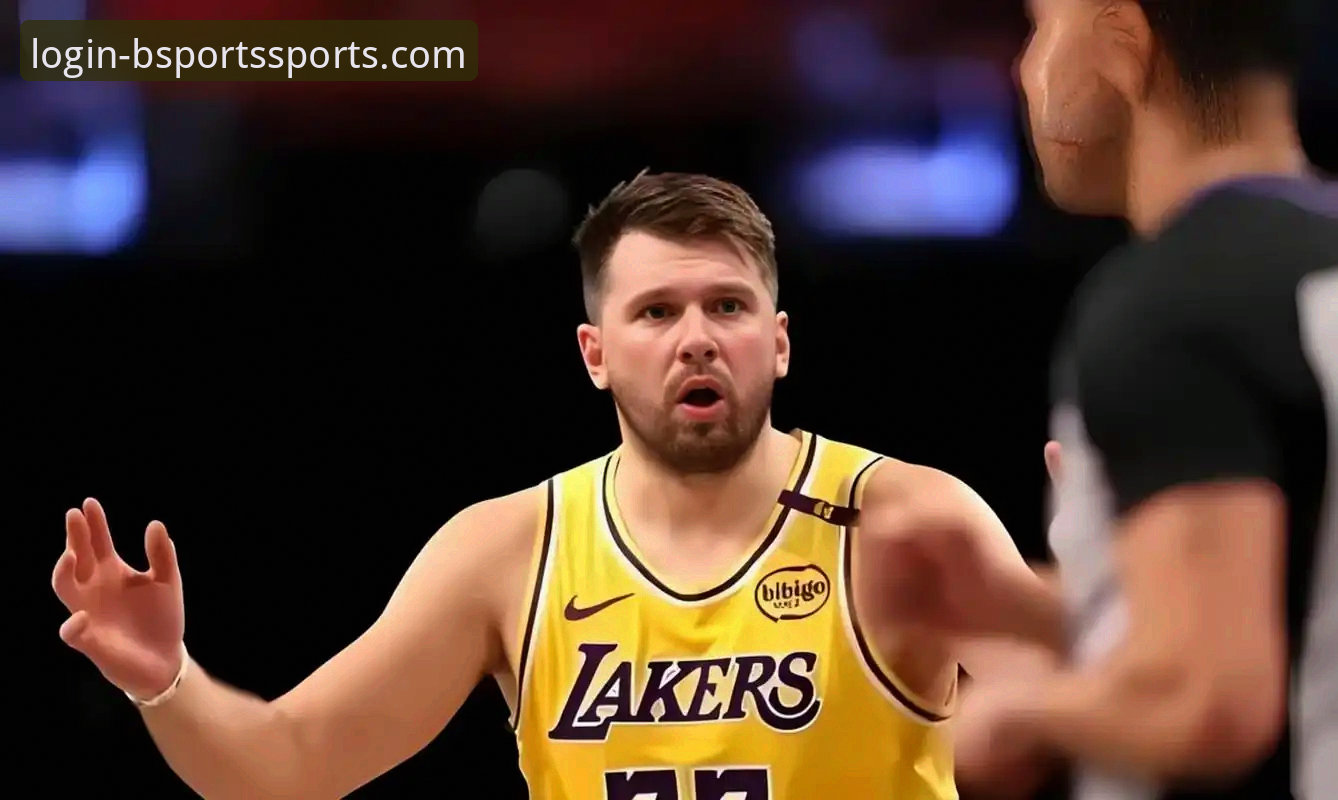 NBA焦点战最新动态：湖人三巨头火力全开，东契奇43分率队客场力克步行者